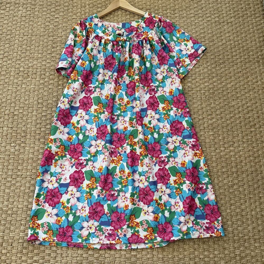 Vintage Metropolitan Floral Muumuu House Dress Women’s Size Large Hawaii Floral - Picture 7 of 10